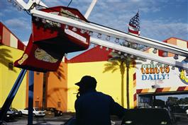 Constantine Manos. USA. Daytona Beach, Florida. 1997.
