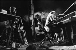 GLQ1981036W10019-35.jpg